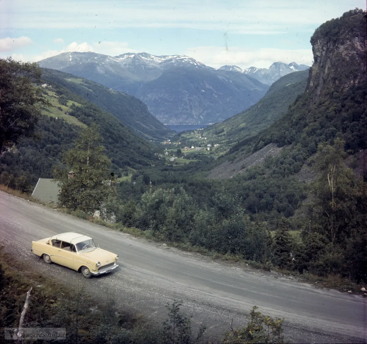 Frå Eidsdal..Opel Rekord årsmodell 1958-60.