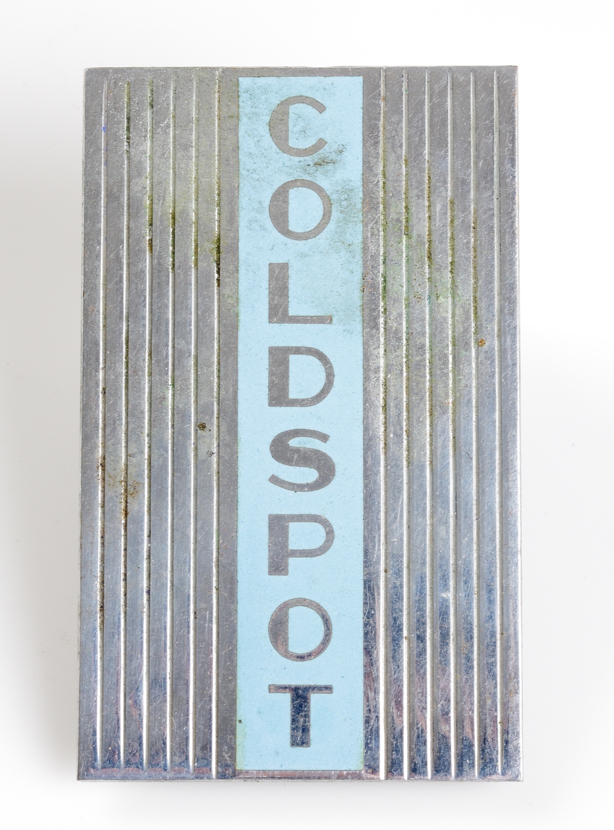Emblem. Coldspots varumärke för kyl- och frysskåp som salufördes av företaget Sears mellan 1928-1976.