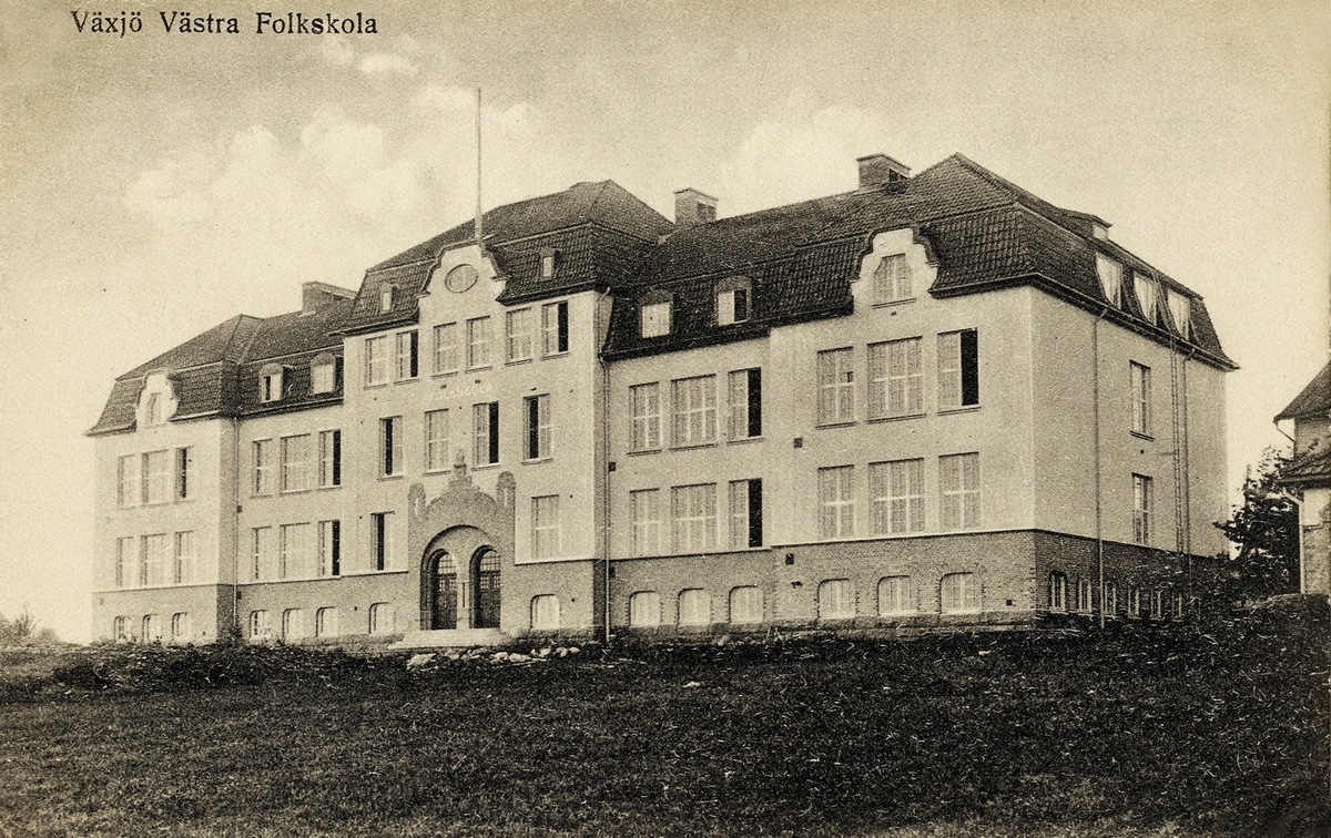 Växjö Västra folkskola (Bäckaslövskolan), ca 1920.