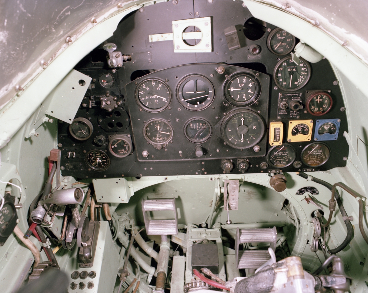 Cockpit Supermarine Spitfire PR MkXI.