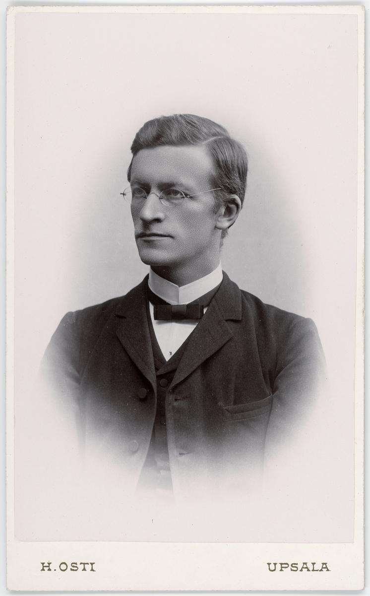 Kabinettsfotografi - professor Danielsson, Uppsala före 1914