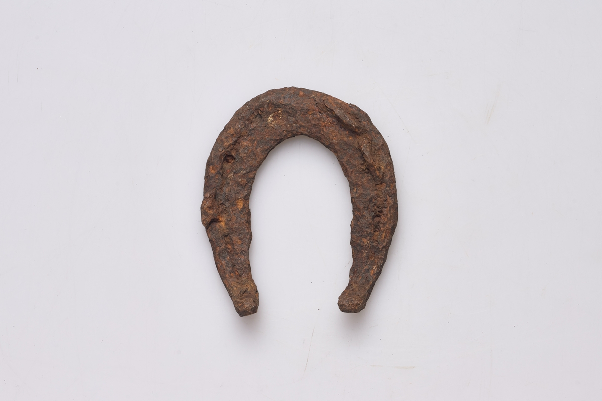 hestesko - Mjøsmuseet / DigitaltMuseum