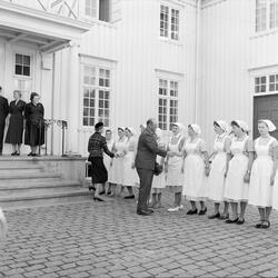 Kronprins Olav og prinsesse Astrid på Hovde - Sør-Trøndelag 