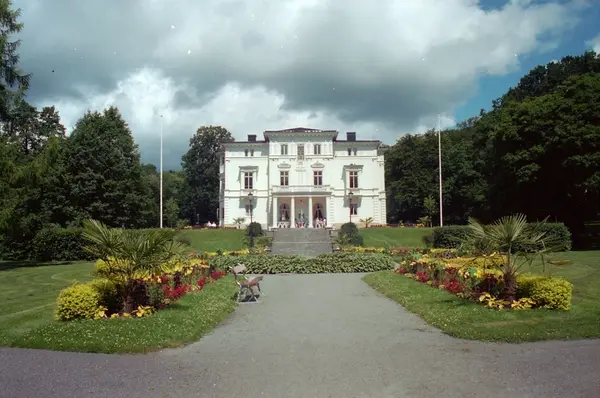 Alingsås. Nolhaga Slott, Inför Renovering - Vänersborgs Museum ...