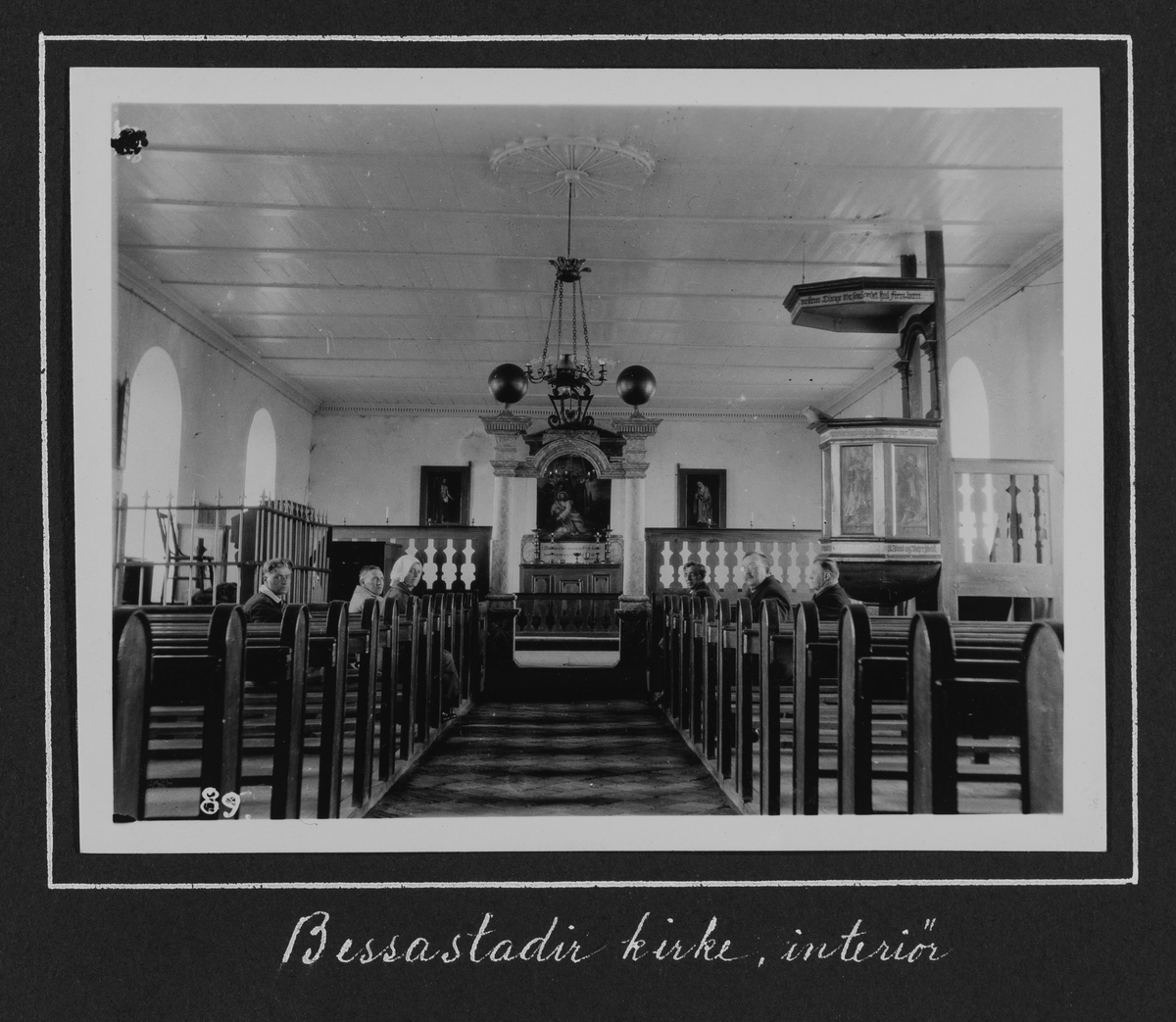 Fra 1000 årsfesten for Alltinget på Island i 1930. Bessastadir kirke, interiør.