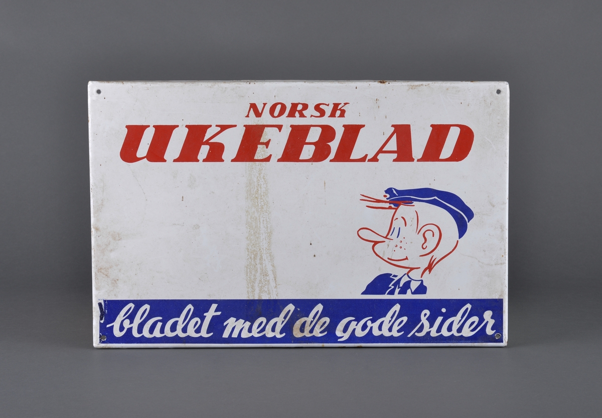 Hvitt emaljeskilt med reklame for Norsk Ukeblad
Skruehull i hjørnene for å henge opp på vegg.