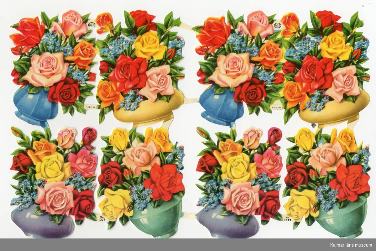 Vaser med rosor och förgätmigej. Fyra varianter, två av varje.