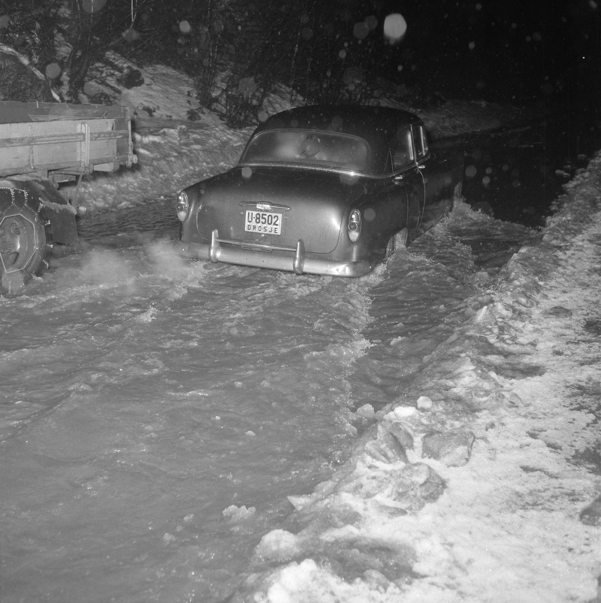 Oversvømmelse i Osloveien ved Marienborg