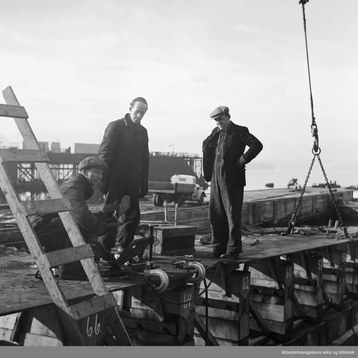 Marinens hovedverft på Karljohansvern i Horten. Mars 1952.