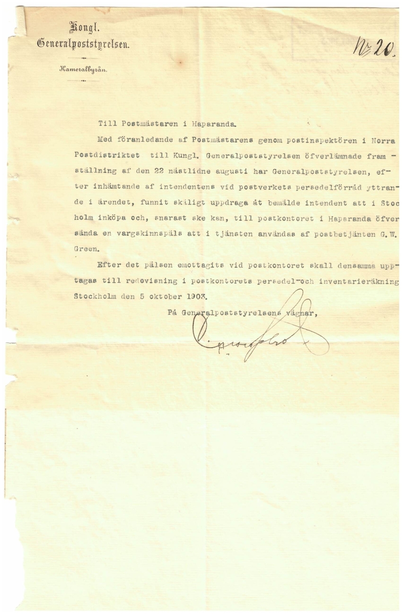 Brevet är svar på en framställan om att få rekvirera en vargskinnspäls till postkontoret i Haparanda för att användas av postbetjänten G.W. Green. Framställan beviljades.

Nr. 10978 / 2601

Inkom till postinspektören i Norra Distriket 12 oktober 1903.