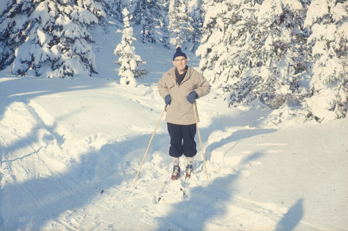 Paul Andreas Ulseth på ski i Bymarka