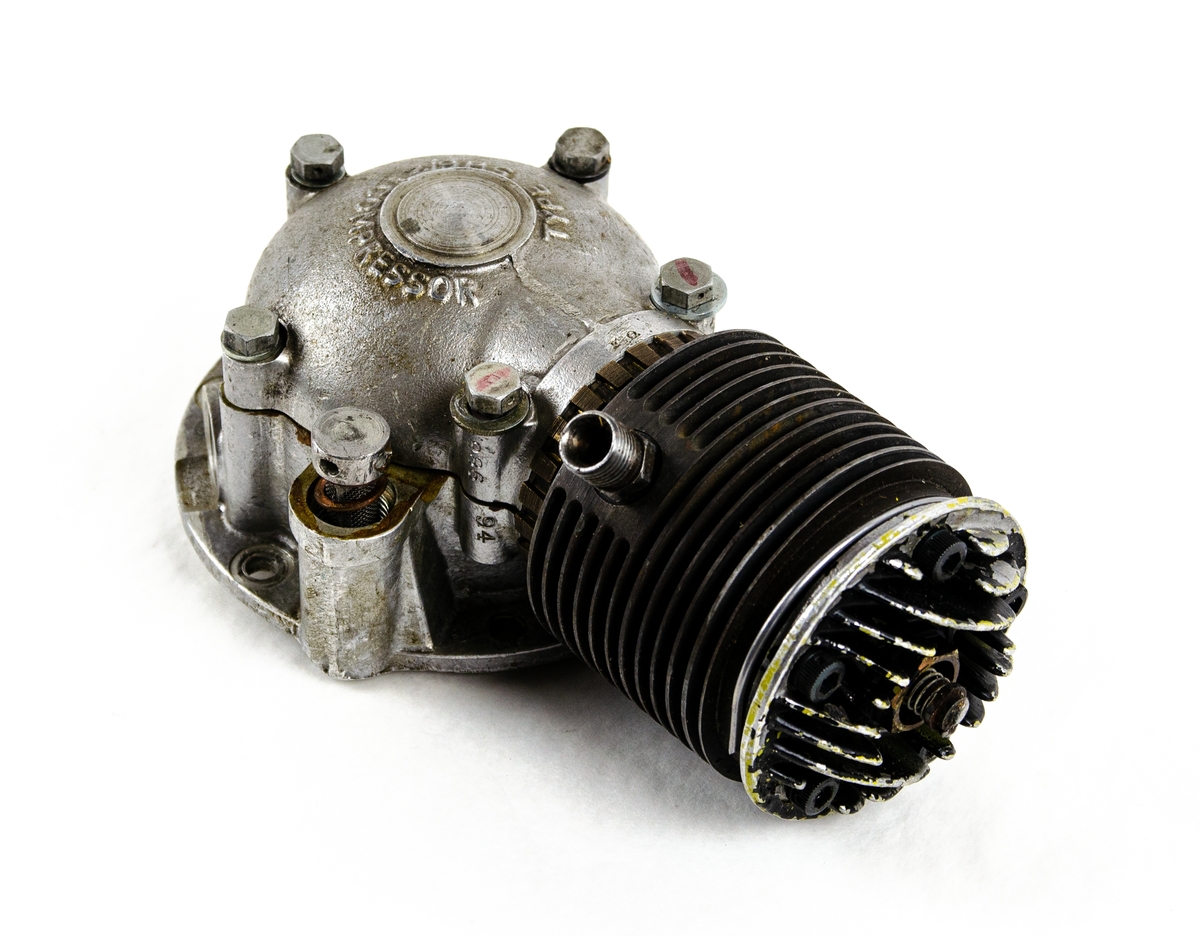Luftkompressor Hjälpapparat som användes i Fpl S31 (Spitfire), J30 (Mosquito) och J28(Vampire).