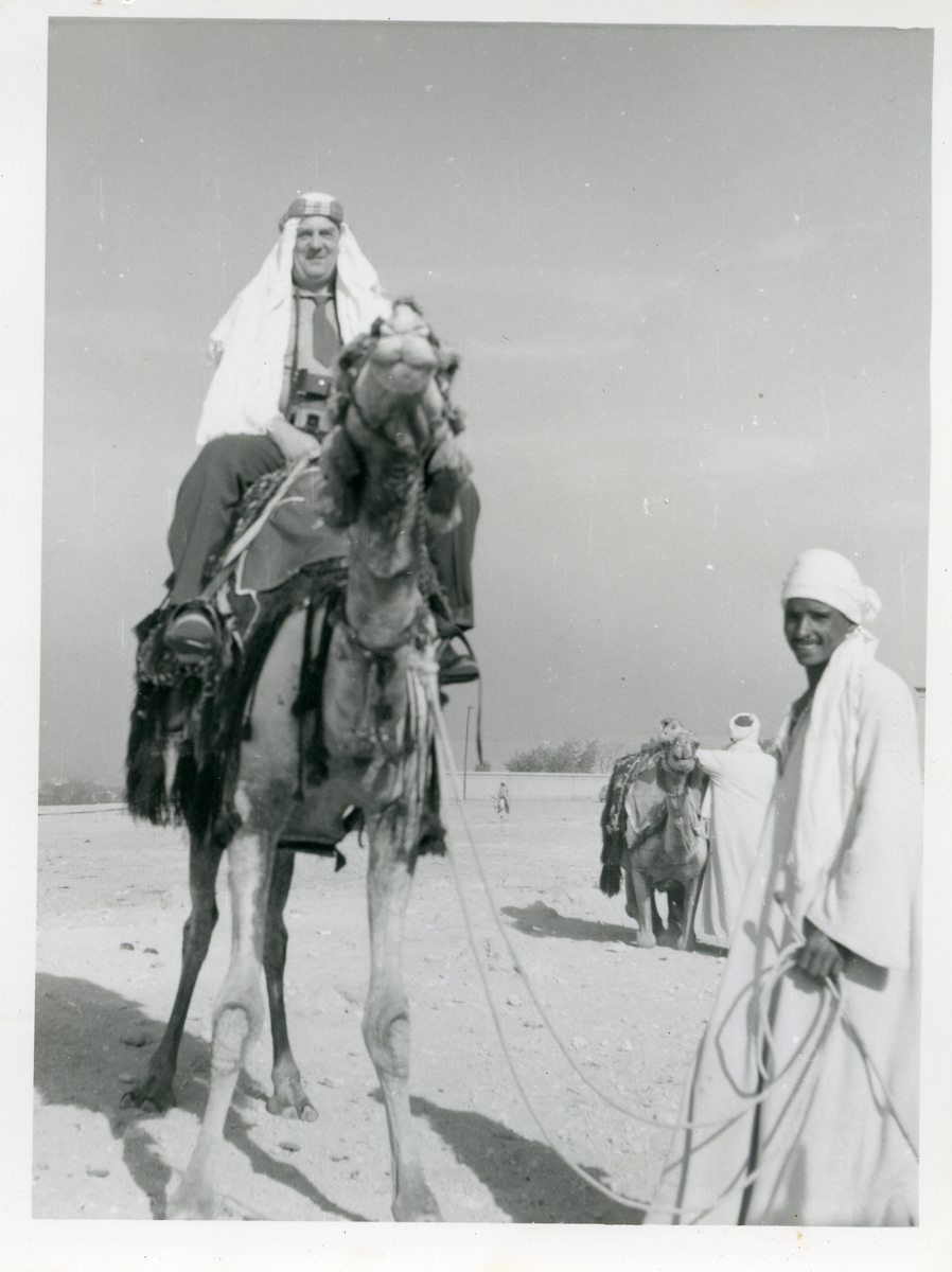 Bjarne Holt-Larsen i Egypt 1957.