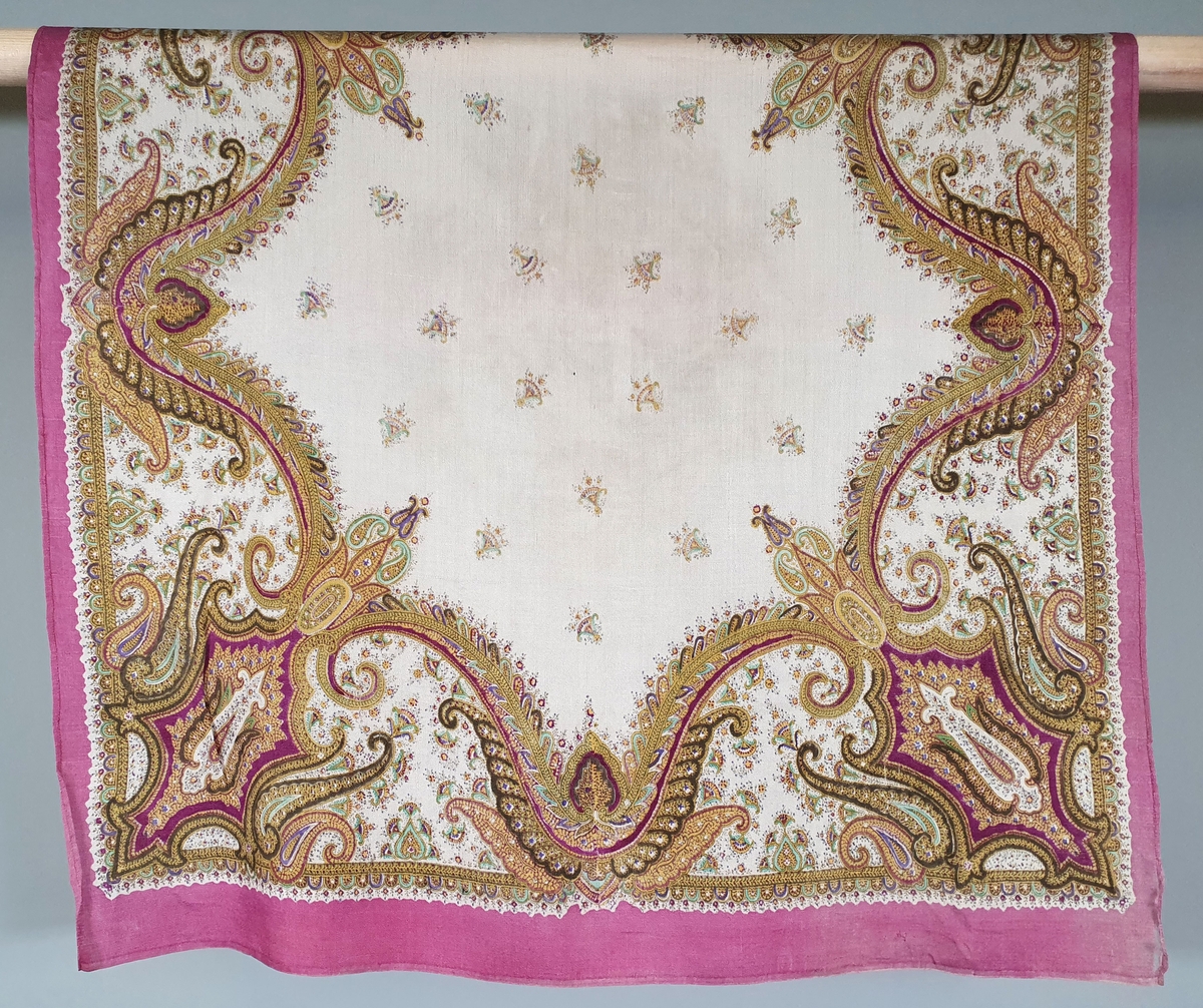 Rosa og hvitt silkesjal med orientalsk mønster i gull.