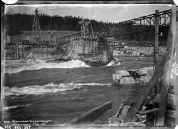 Flommen på Rånåsfoss 22.5 1920 under utbyggingen av Rånåsfos