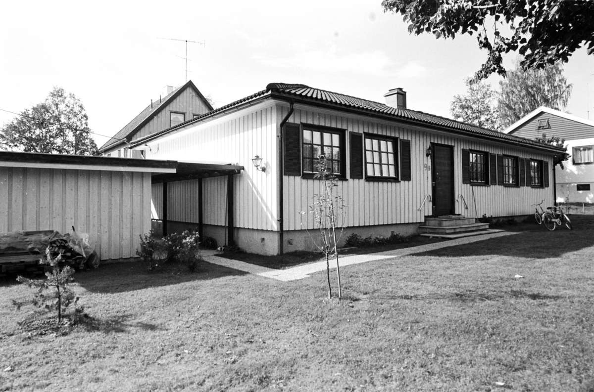Bilde av Hulfredshus med hage og garasje