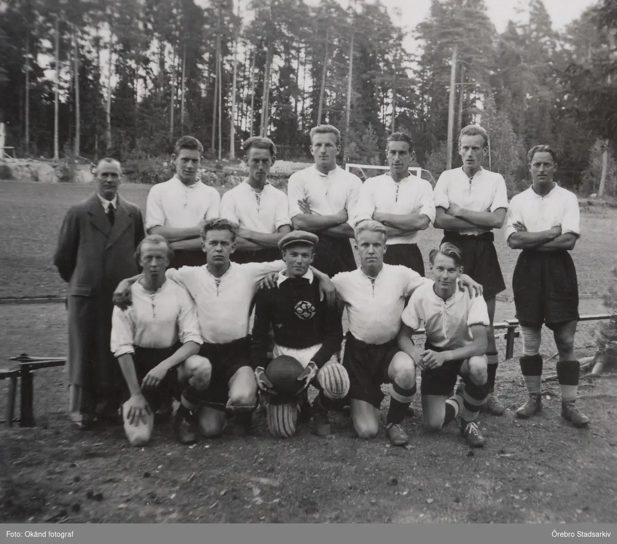 Fotbollslag

Stående från väster: nr 3: Gösta Malm