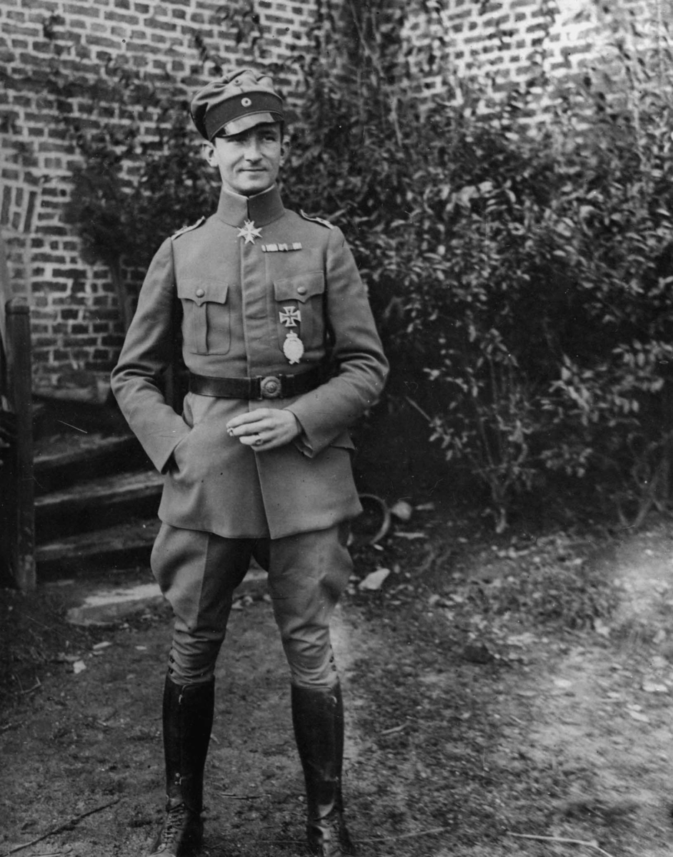 Ett porträtt på kn Ritter von Tutschek under första världskriget