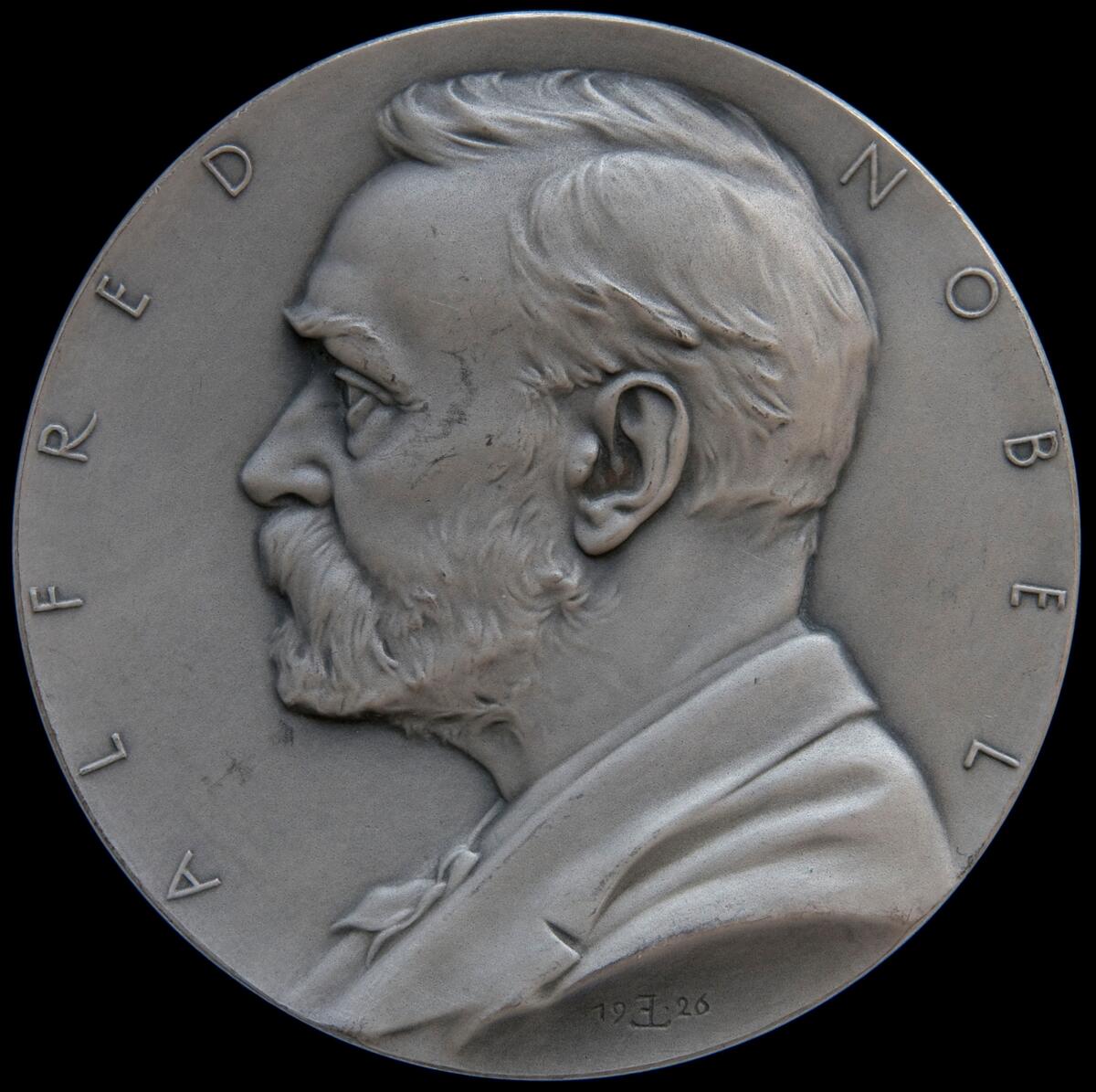 Medalj Alfred Bernhard Nobel; Svenska Akademien; Härnösands Allmänna Läroverk
