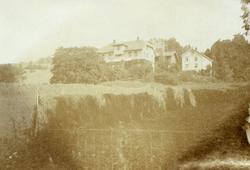 Aulestad, hovedbygning, drengestua, hesjer,