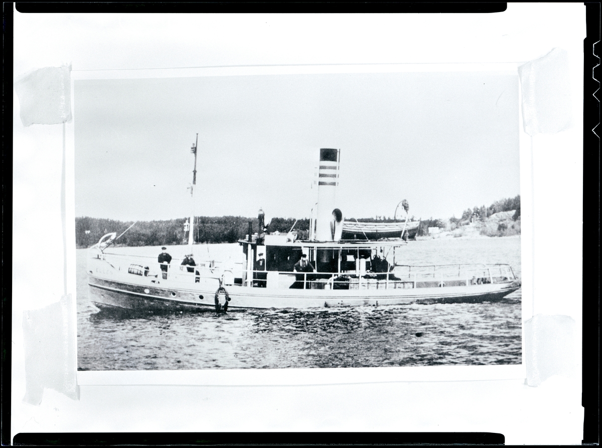 Bogserbåten ELLEN, sedermera BJÖRN III