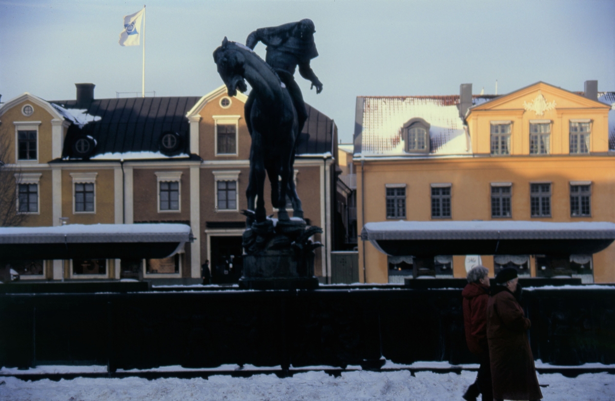 Folke Filbyter på sin häst, är centralgestalten i Carl Milles skulptur Folkungabrunnen. Statyn invigdes 1927 och är belägen på Stora torget i Linköping.