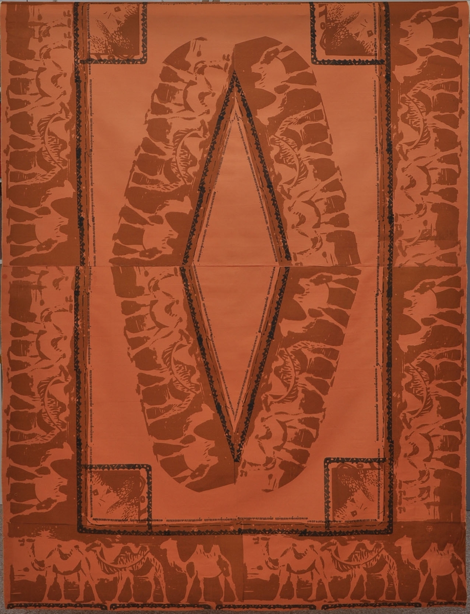 Duk, ca 1969
"Kamelduken" - design Thea Tanner.
Tryckt på styckfärgad vara av poplintyp i rödbrun färg. Rödbrunt och svart tryck.
Otvinnat garn.
Två längder ihopsydda med tråckelstygn; 91 cm x 2