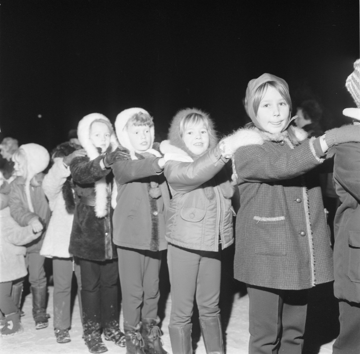 Stora torgdansen i Tierp, Uppland 1970