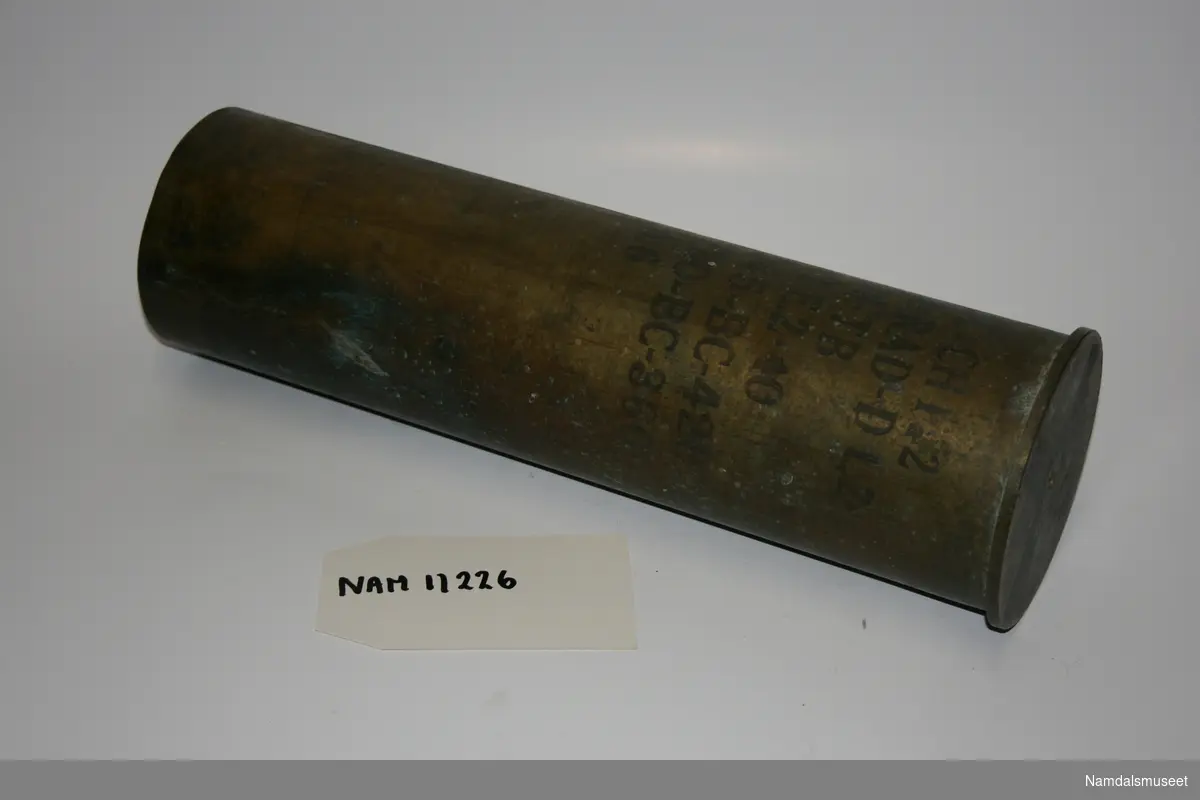 Messinghylse for granat merket 105 LBC - CH 1 à 2 mm