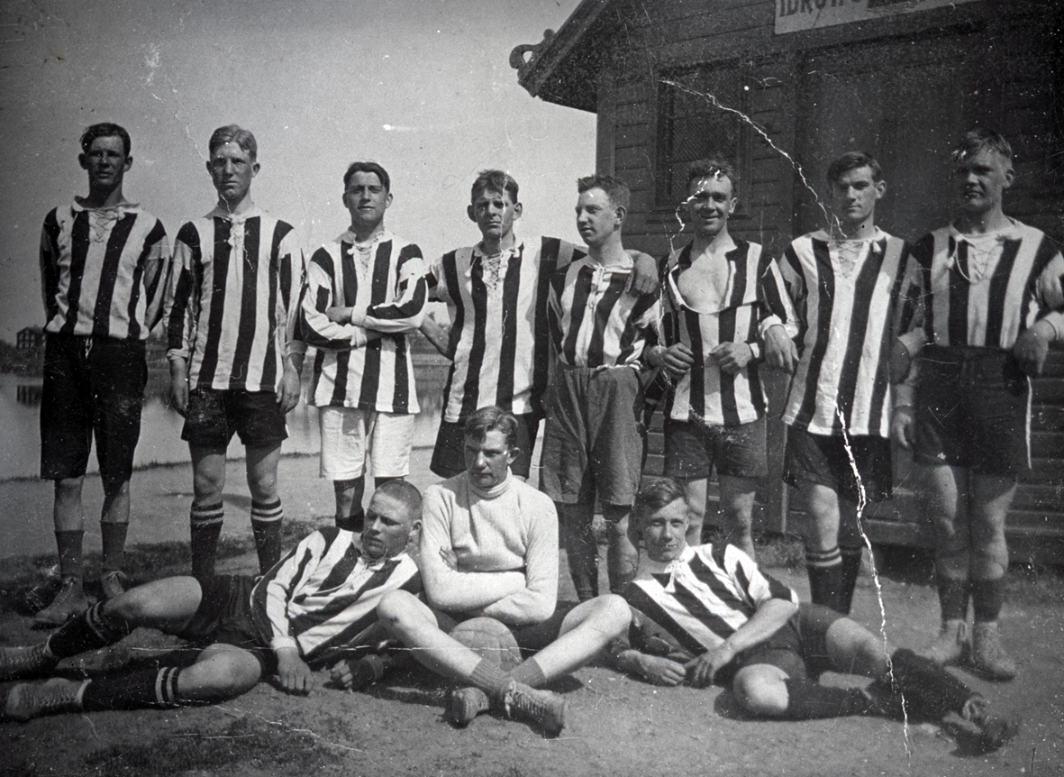 KIK:s fotbollslag 1915.