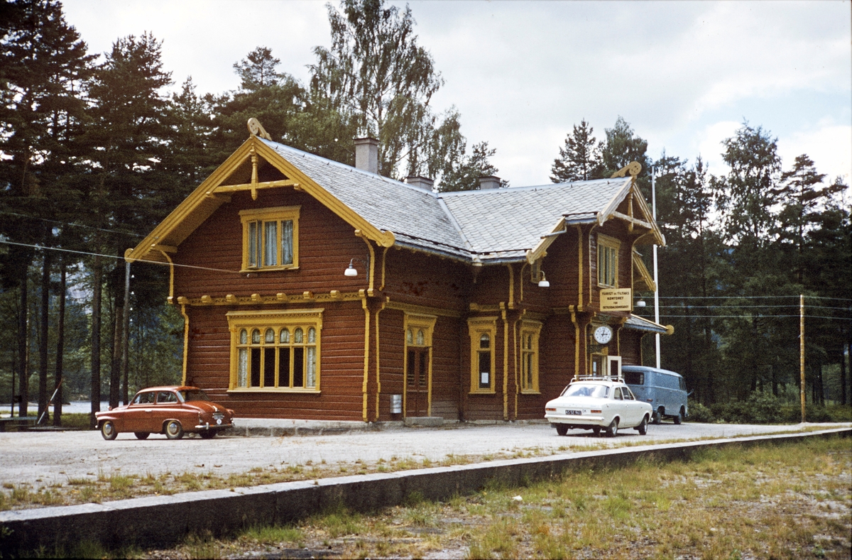 Byglandsfjord stasjonsbygning, tidligere endestasjon på Setesdalsbanen