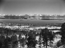 "Siste Molde panorama før krigen"."Mars/April 1940"