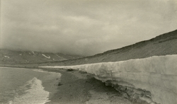 Brucebyen.  Bildet kommer fra The Cambridge Spitsbergen Expe