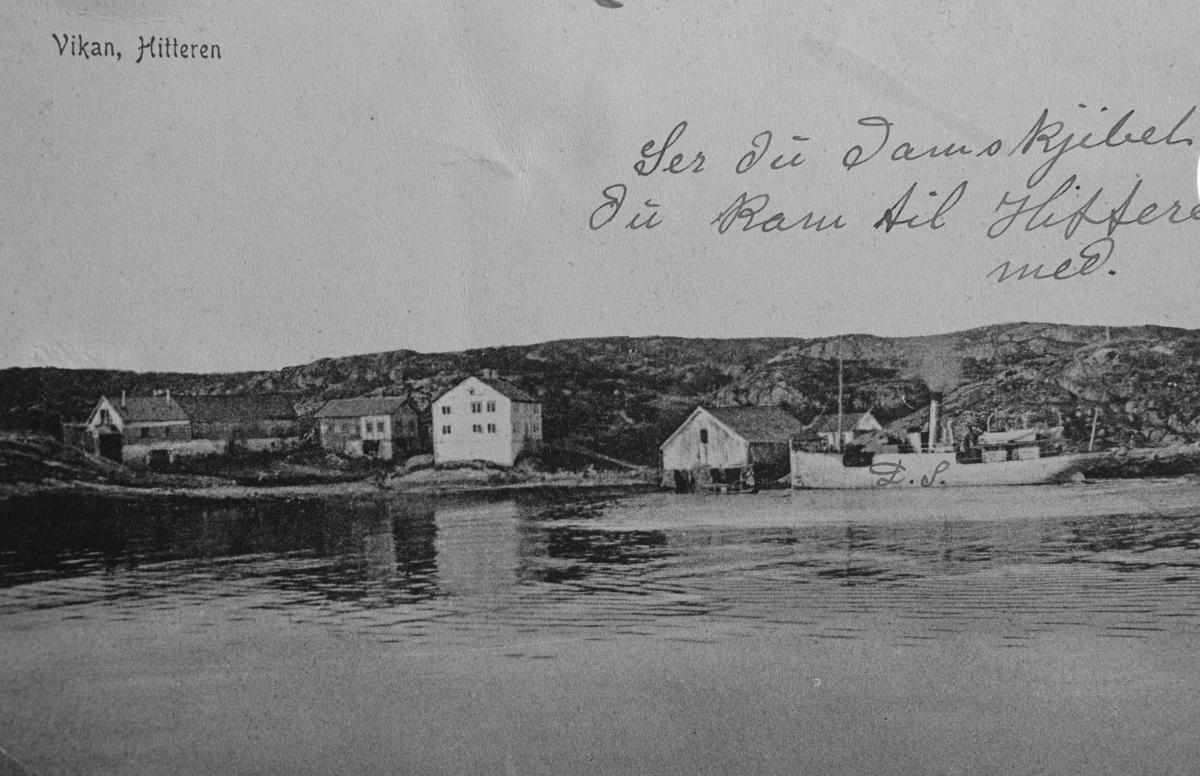 Handelsstedet Vikan i Barmanfjorden. Fosenbåten D/S "Rein" ved kai.