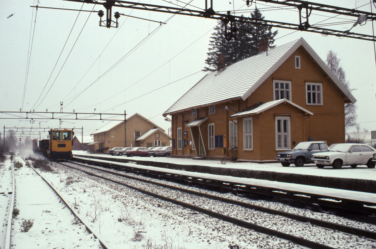 Såner stasjon, Østfoldbanen