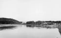 Dammen ved Skjefstadfossen i Heradsbygda i Elverum, fotograf