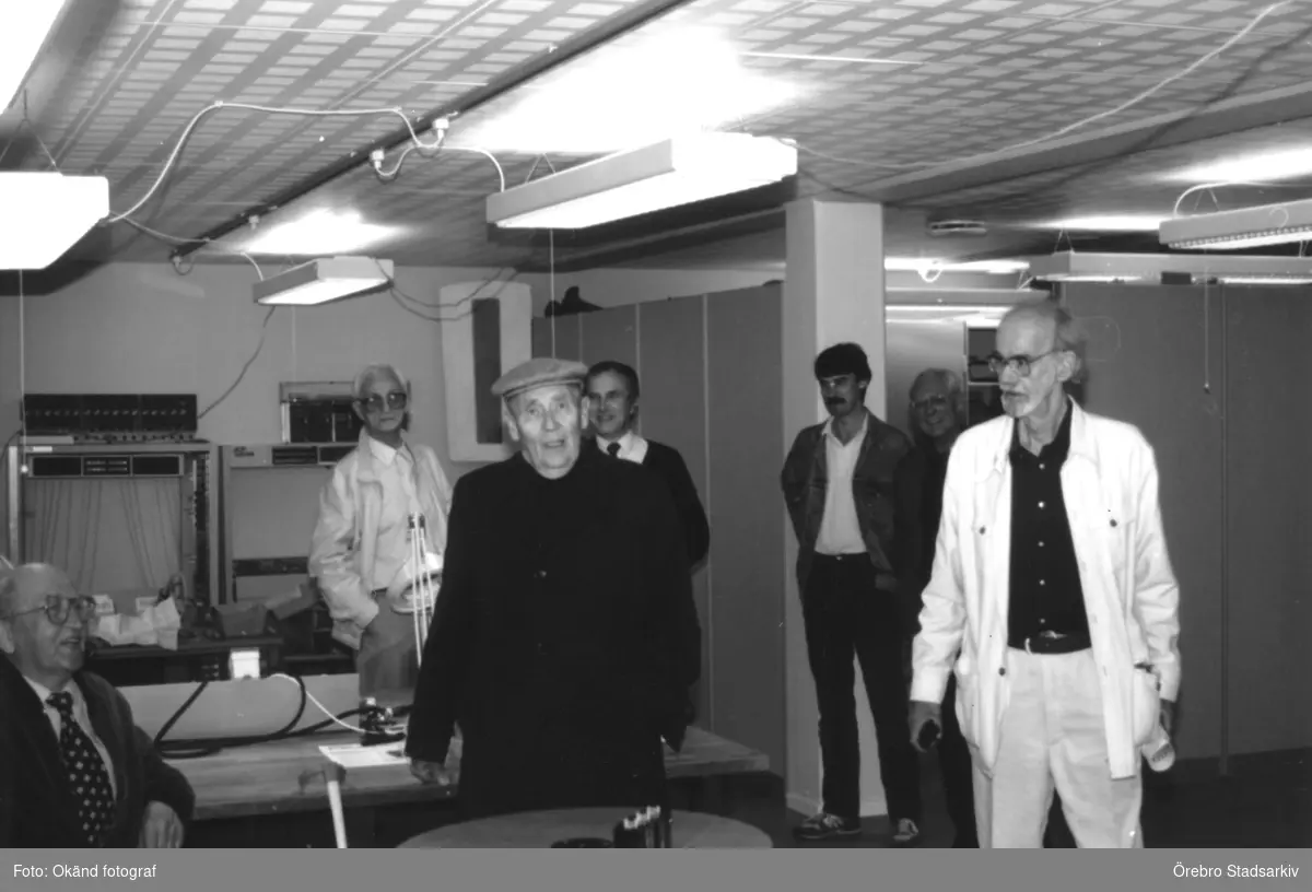I kontrollrummet

Från vänster: Vidar Klerne, Birger Öhrman, Valle Nordgren, Henno Hård, Hans Ohlson, Rolf Jonsson, Stig Ekstedt