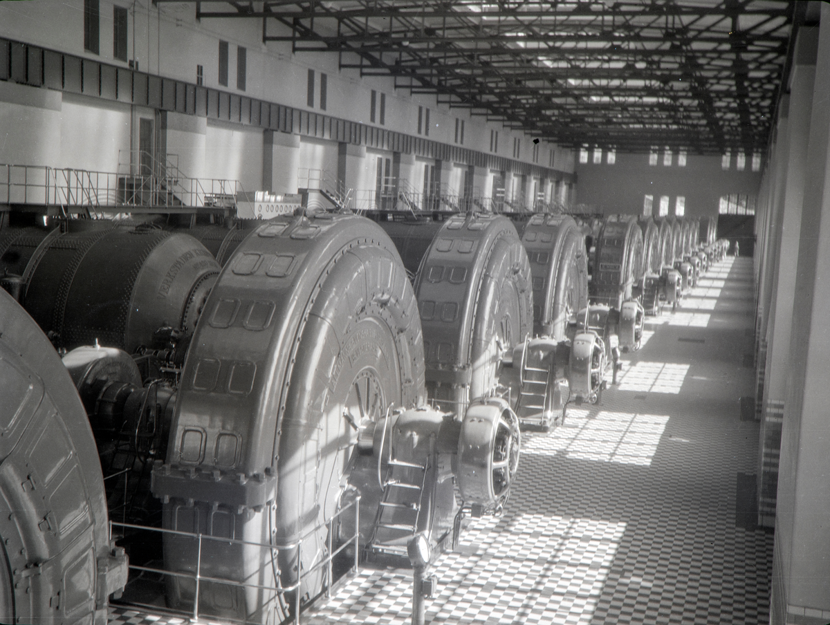 Sverige, Trollhöttan, Olidans kraftstation, Olidans kraftverk, Olidan krafststasjon, turbiner fra Svenska Elektriska AB , byggestart 1906 og drift fra 1910,
