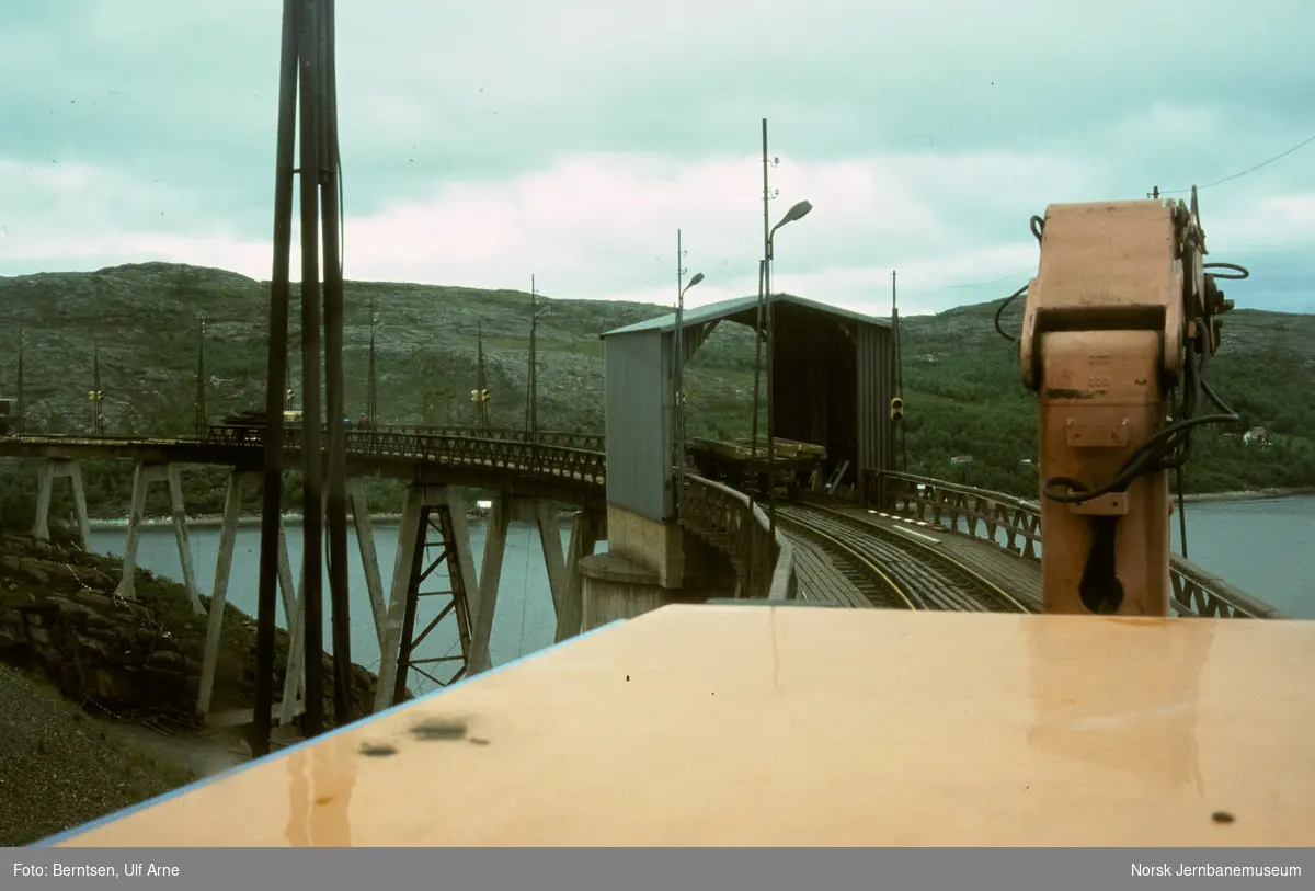 Malmtippanlegget på Kirkenes-Bjørnevatnbanen sett fra lokomotivet