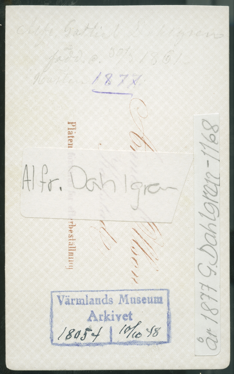 På kuvertet står följande information sammanställd vid museets första genomgång av materialet: Alfr. Dahlgren