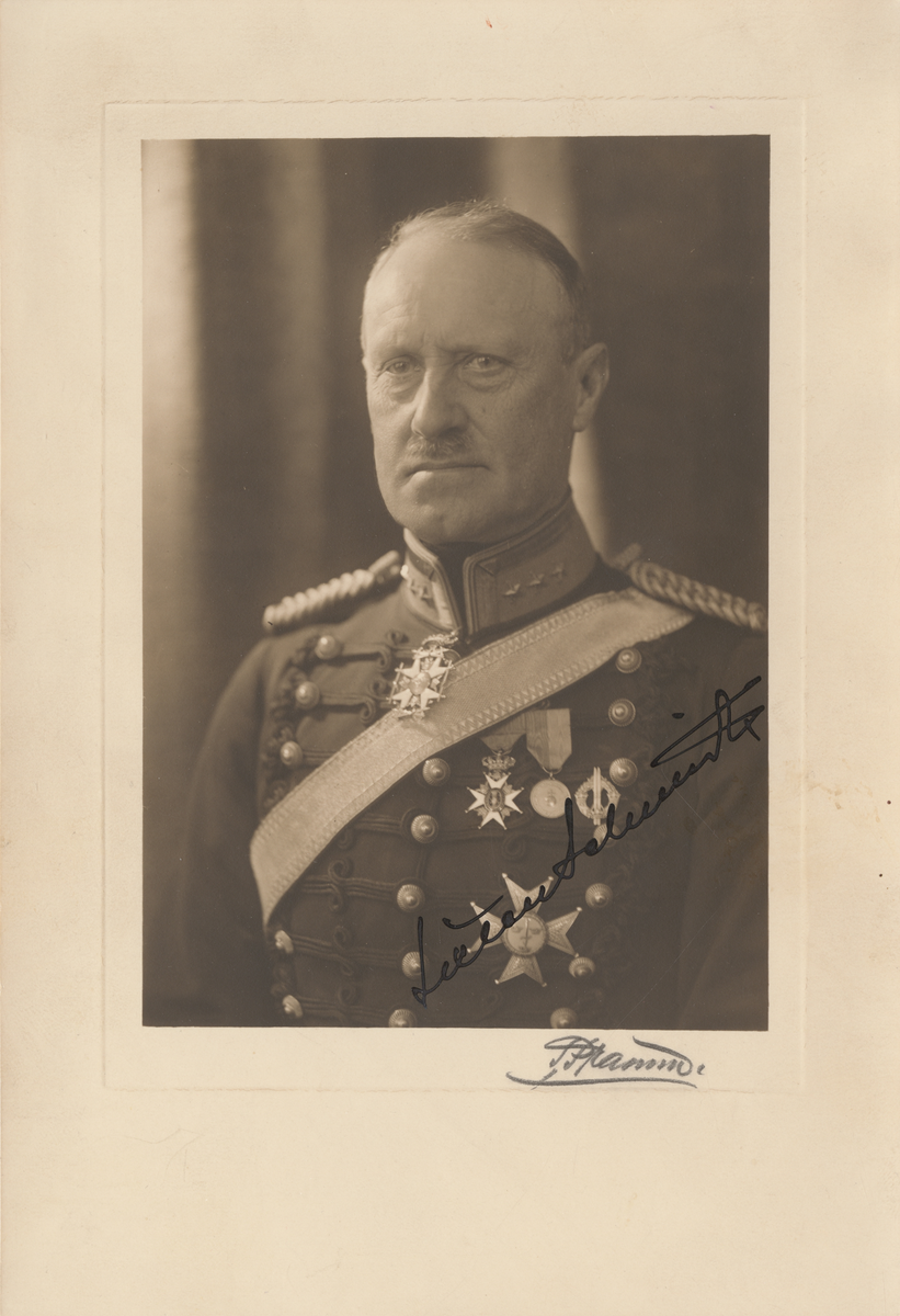 Porträtt av Sixten Schmidt, överste vid Göta artilleriregemente.