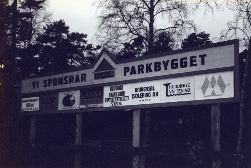 Trångsunds Folkets park under uppbyggnad 1994.