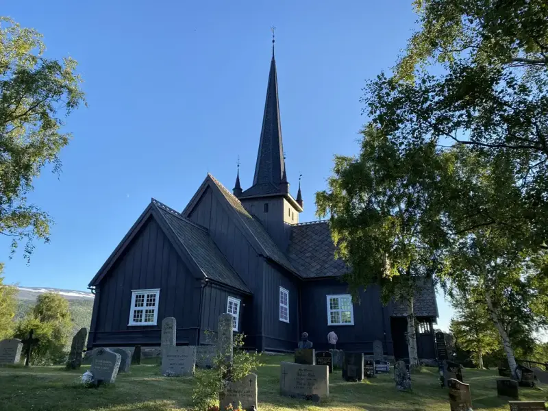 Lesja kyrkje