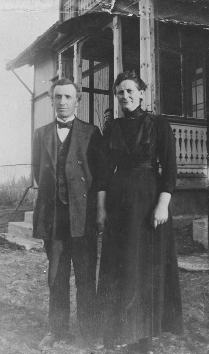 Petter og Josefine Schou.