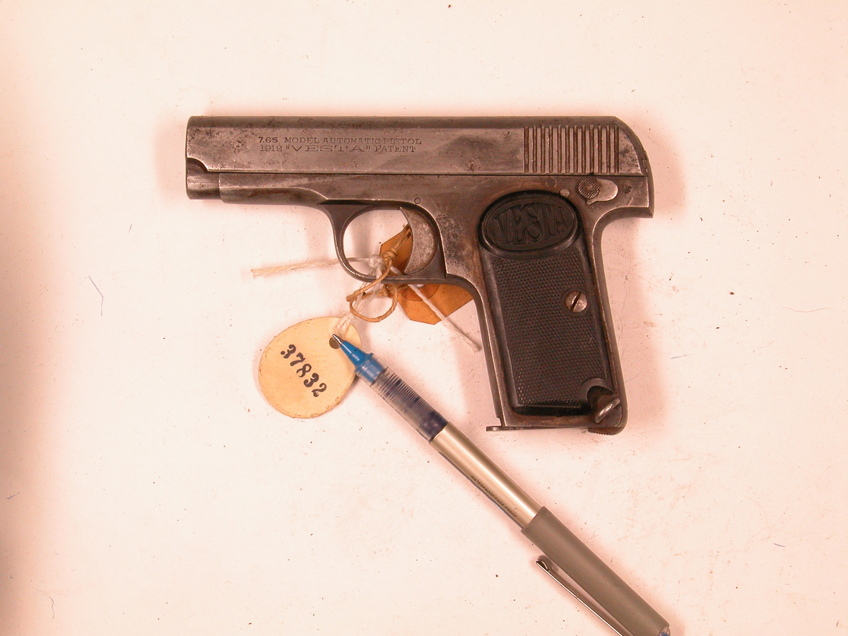 Pistol 7,65 mm Vesta