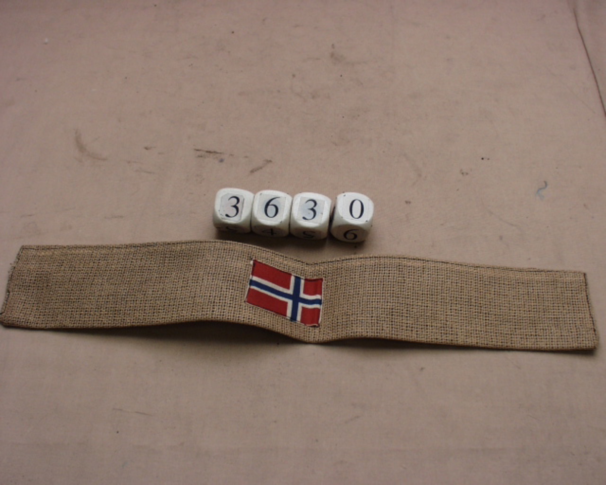 Armbind med norsk flagg