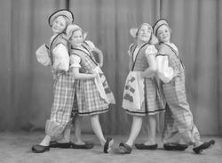 Ballettbilder fra Alma Christensens danseskole.