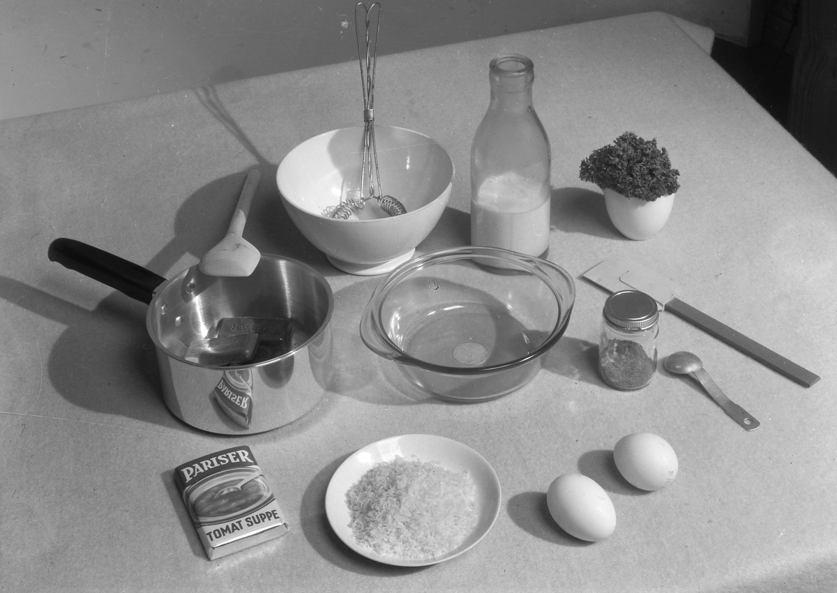 Reklamebilder for tomatsuppe fra Nidar.