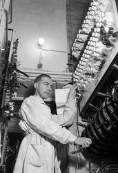 Lysmester Oscar H. Ottesen ved Trøndelag Teater