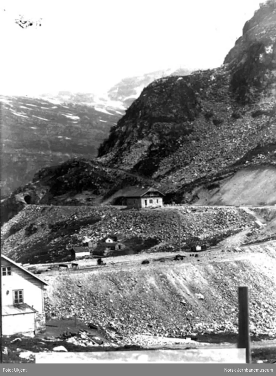 Stasjonsanlegget på Myrdal under arbeid
